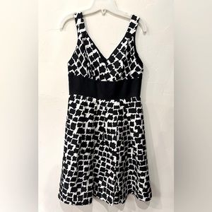 NWOT White House Black Market Silk Dress